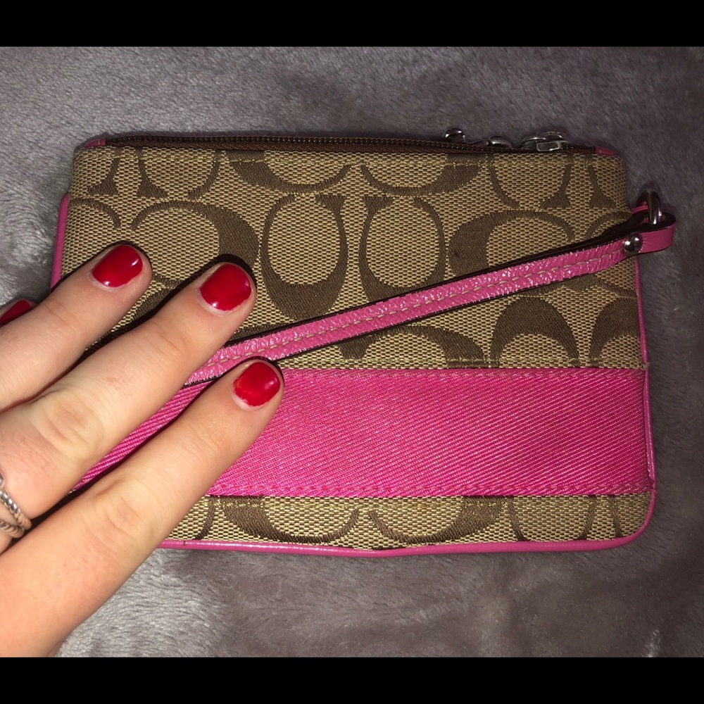 Coach Logo and Fuchsia Wristlet
